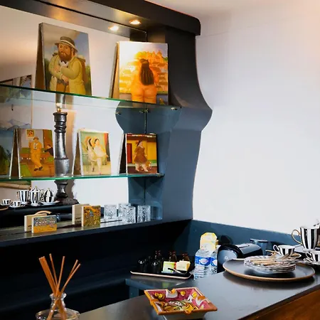 Apart Otel La Romana Luxe Et Serenite Au Coeur De Spacieuses Avec Jardin Enchanteur Saint-Tropez