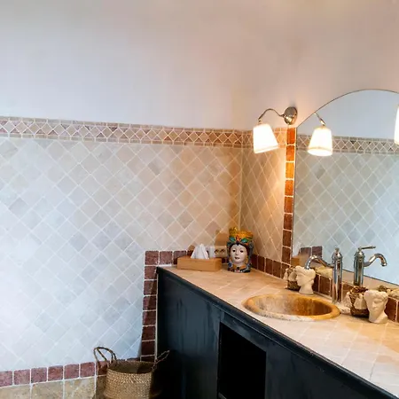 Lägenhetshotell La Romana Luxe Et Serenite Au Coeur De Spacieuses Avec Jardin Enchanteur 3*